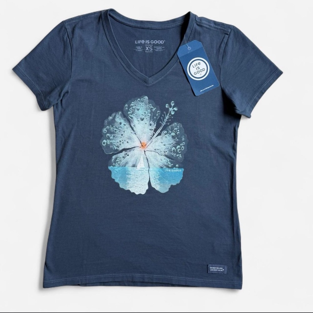 Life is Good blue hibiscus tee